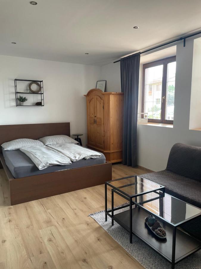 Apartment Dubnica Prejta Дубниця-над-Вагом Екстер'єр фото
